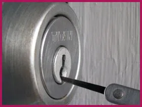 Roosevelt Grove WI Locksmith Store Roosevelt Grove, WI 414-209-3001